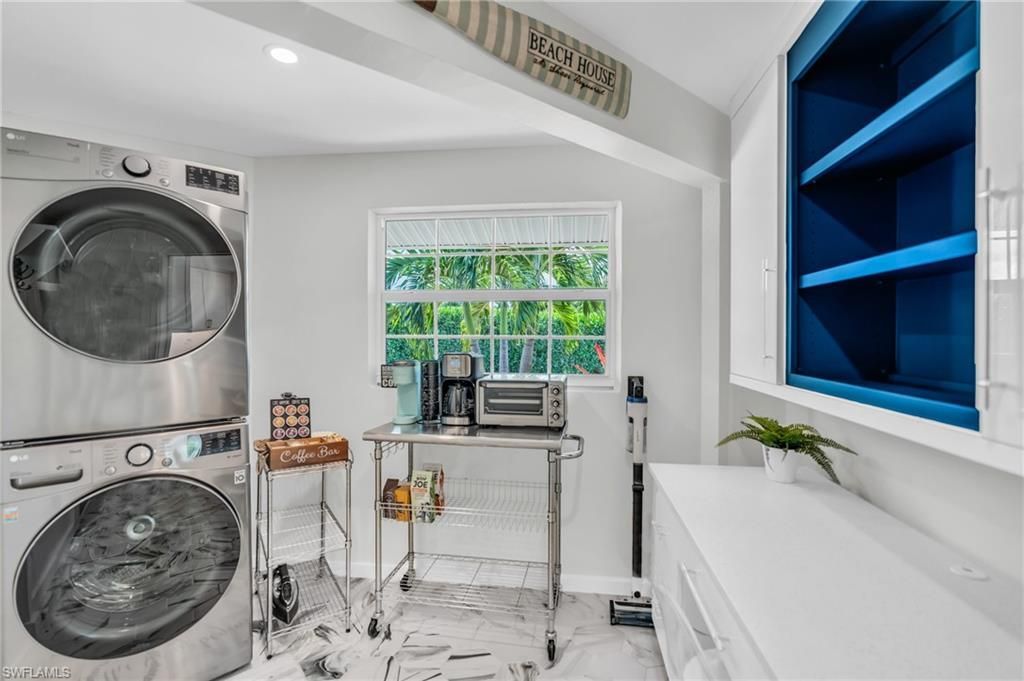 2649 Longboat Dr, Naples, FL 34104 Photo