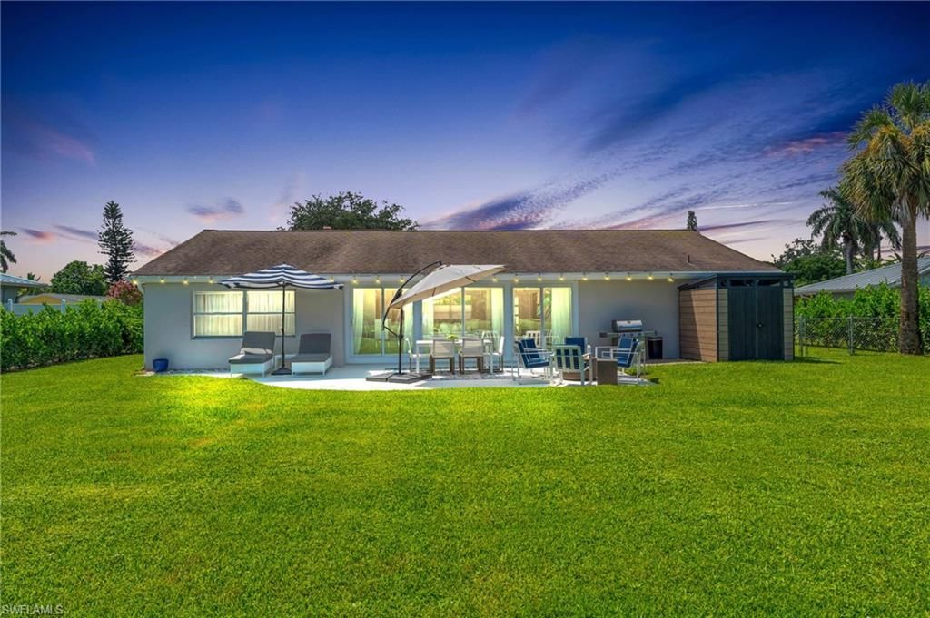 2649 Longboat Dr, Naples, FL 34104 Photo