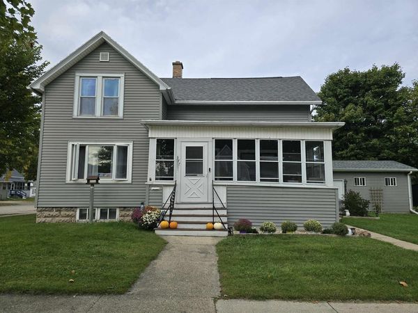 377 THOMAS STREET, Fond Du Lac, WI 54935