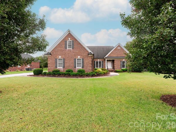 7060 Bovine Lane , Harrisburg, NC 28075