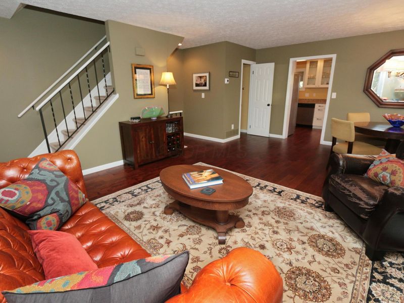 2313 Mccauley Court, Columbus, OH 43220 Photo 4