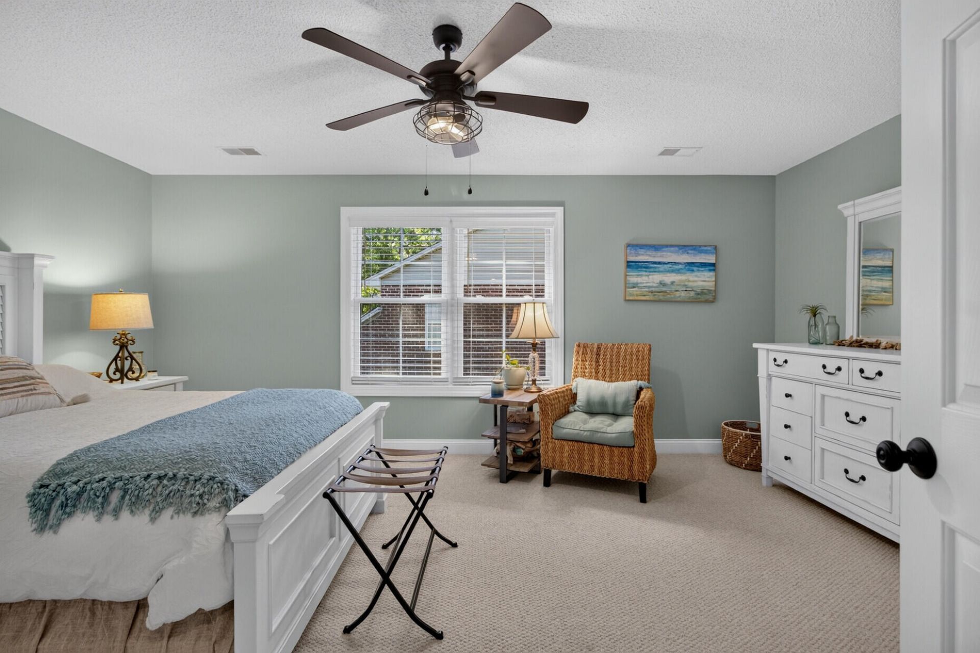5484 Clearview Drive Photo 32