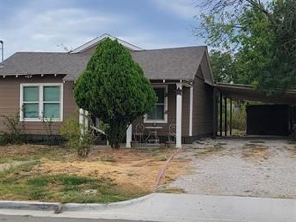 609 Park Drive , Hillsboro, TX 76645