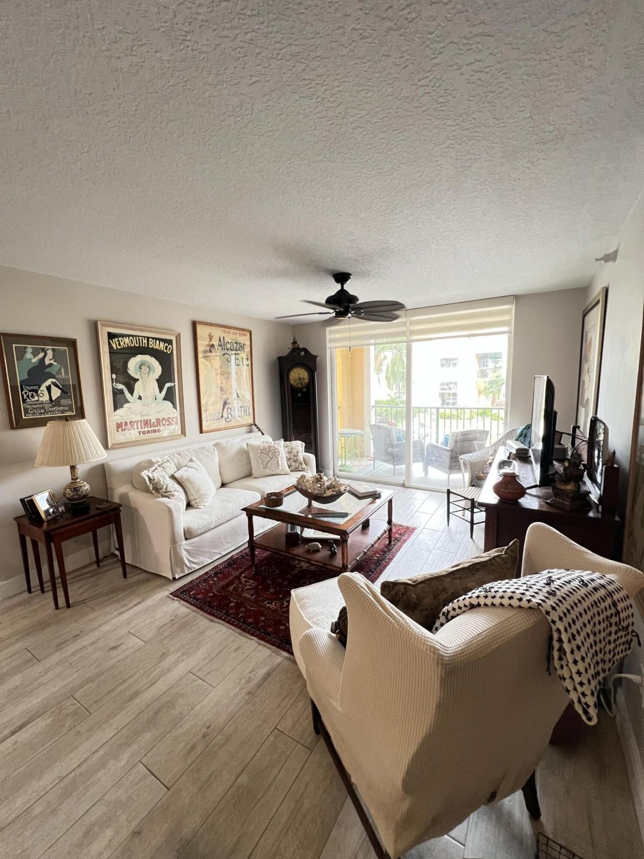 127 Yacht Club Way, Unit 207, Hypoluxo, FL 33462 Photo