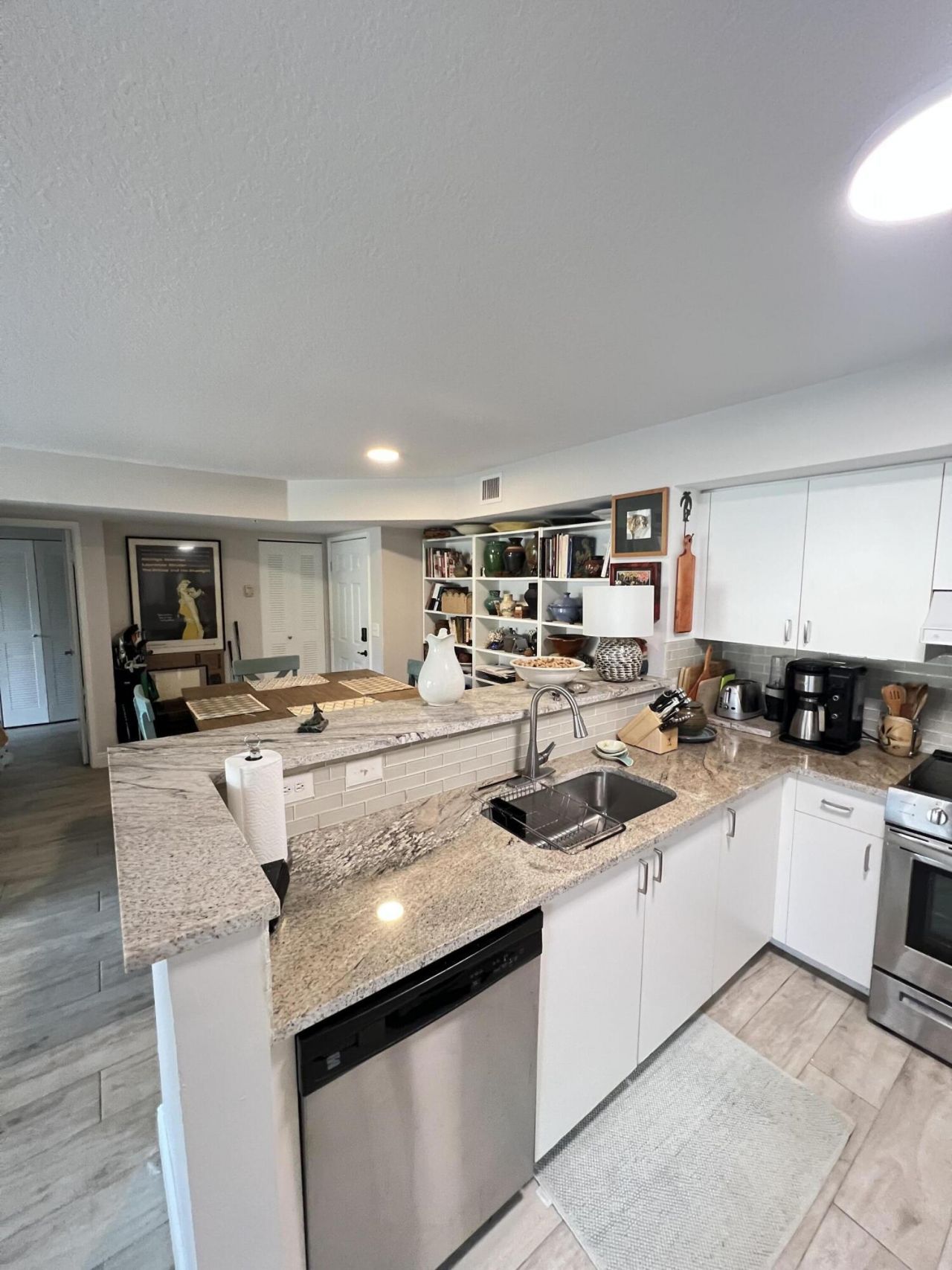 127 Yacht Club Way, Unit 207, Hypoluxo, FL 33462 Photo