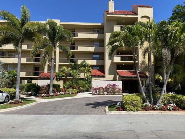 825 EGRET Circle, Unit 103, Delray Beach, FL 33444