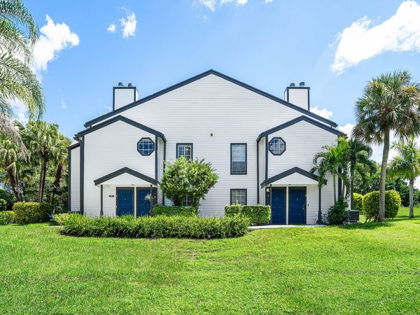 5016 Heatherhill Lane, Unit 5, Boca Raton, FL 33486