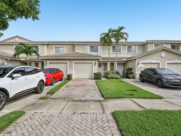 8985 LANCASTER Street, Tamarac, FL 33321