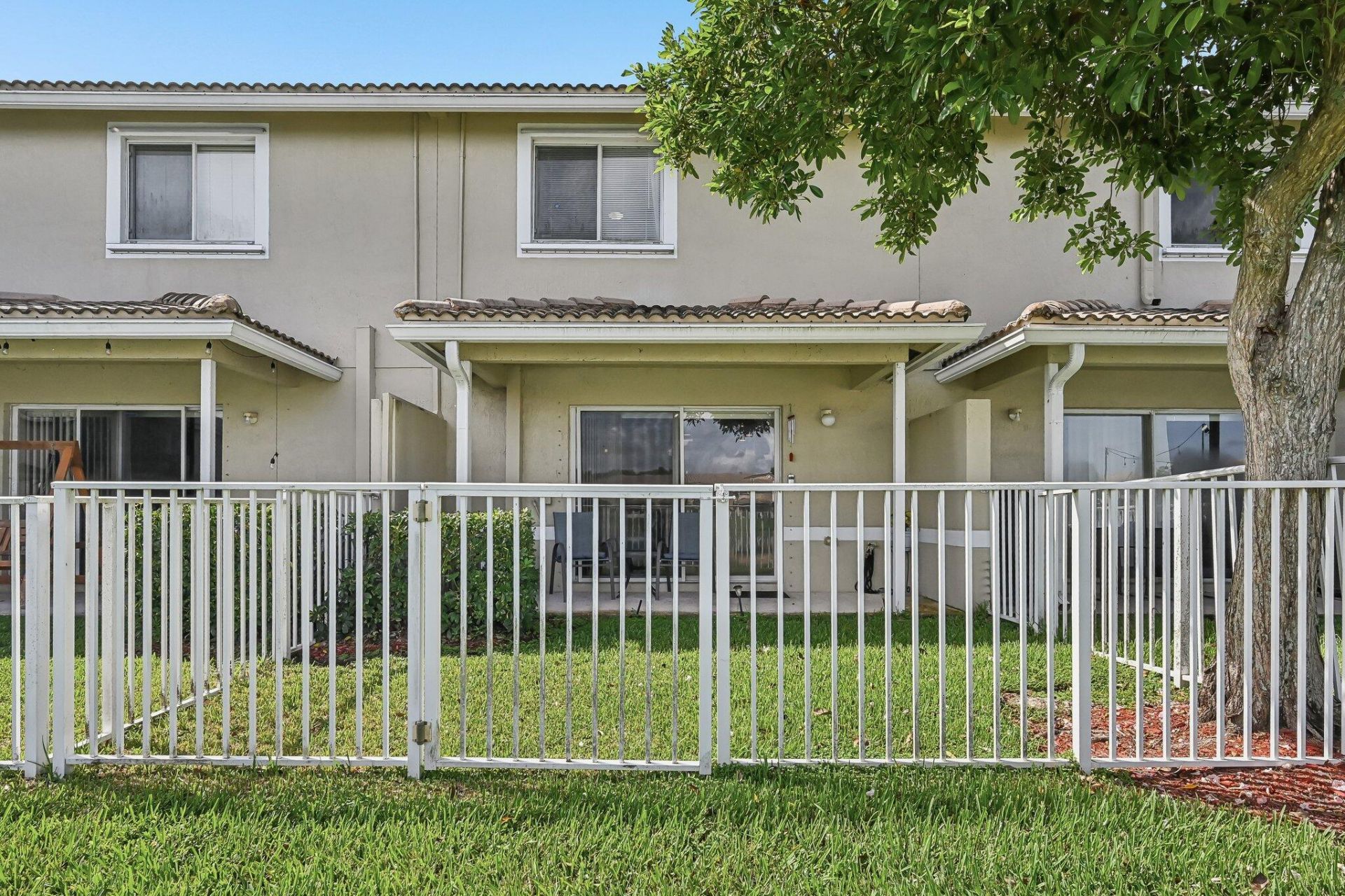8985 Lancaster Street, Tamarac, FL 33321 Photo