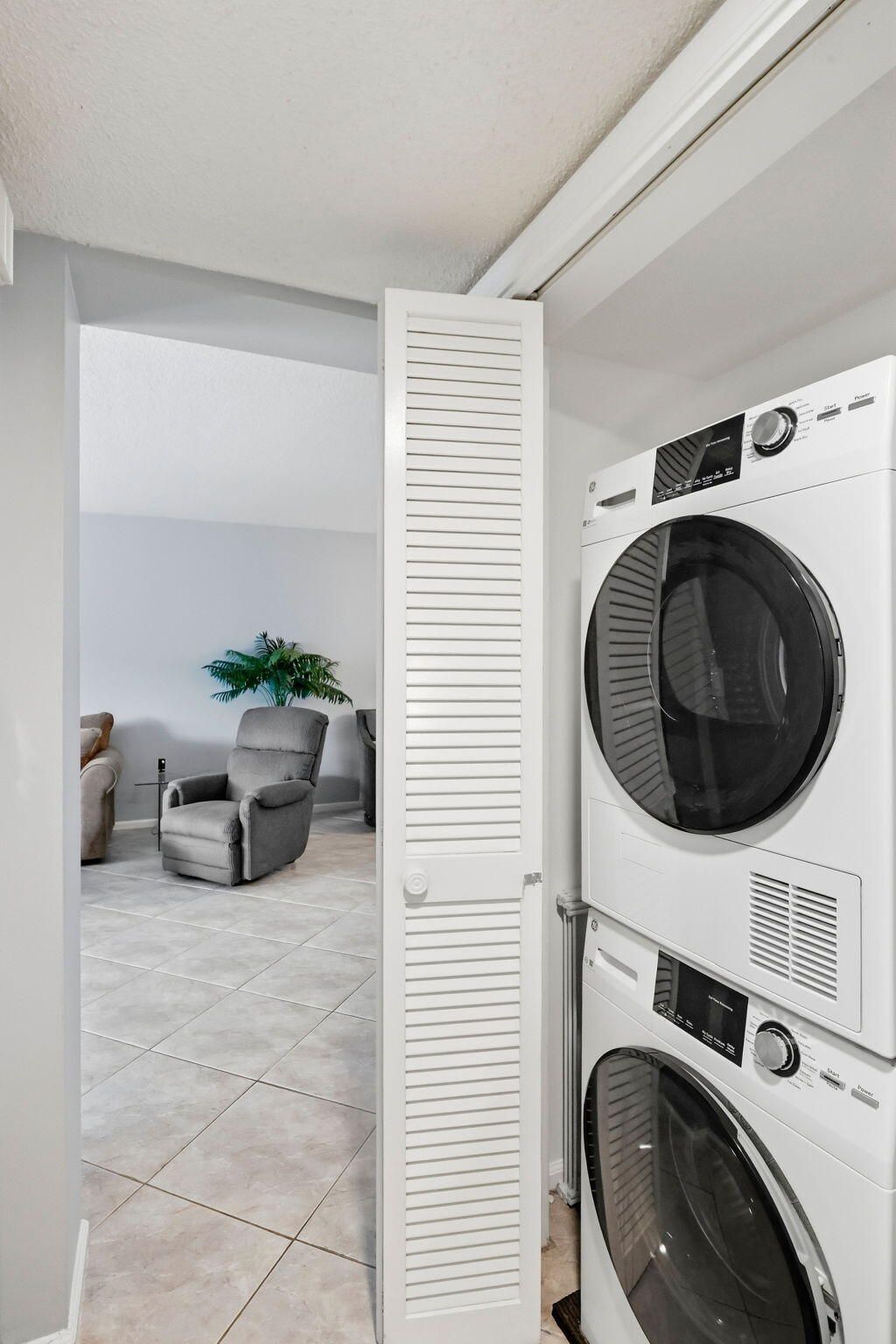 800 E Camino Real, Unit 312, Boca Raton, FL 33432 Photo
