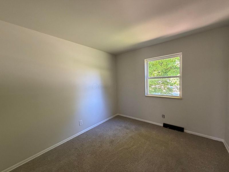 55 Fieldpoint Road , Heath, OH 43056 Photo 12