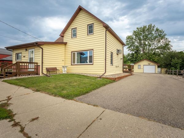 23 1st Avenue SW, Glenwood, MN 56334