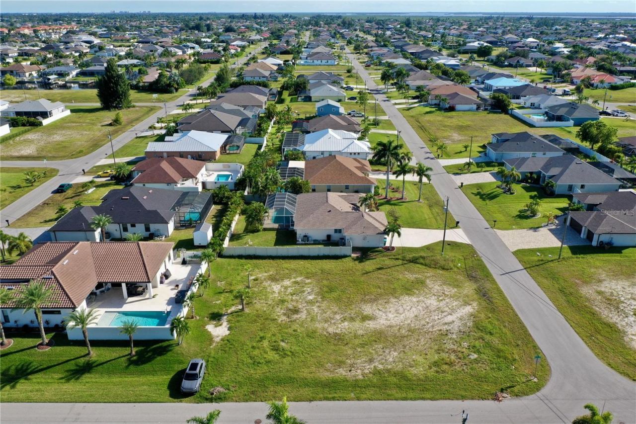 309 NW 35th Place, Cape Coral, FL 33993 Photo