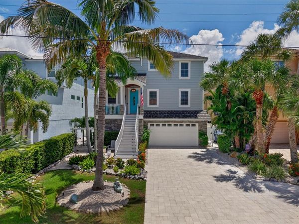 70 ISLAND CIRCLE, SARASOTA, FL 34242