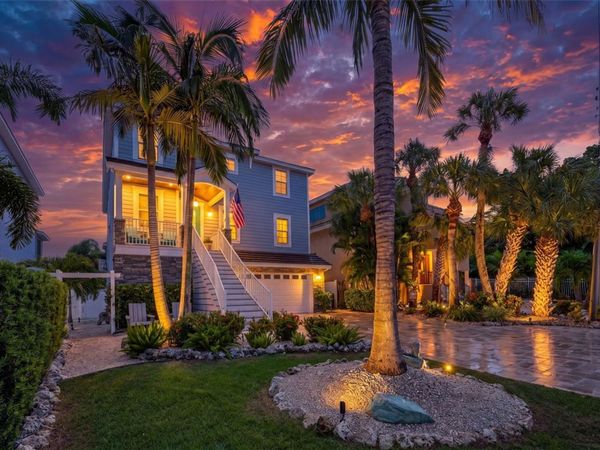 70 ISLAND CIRCLE, SARASOTA, FL 34242