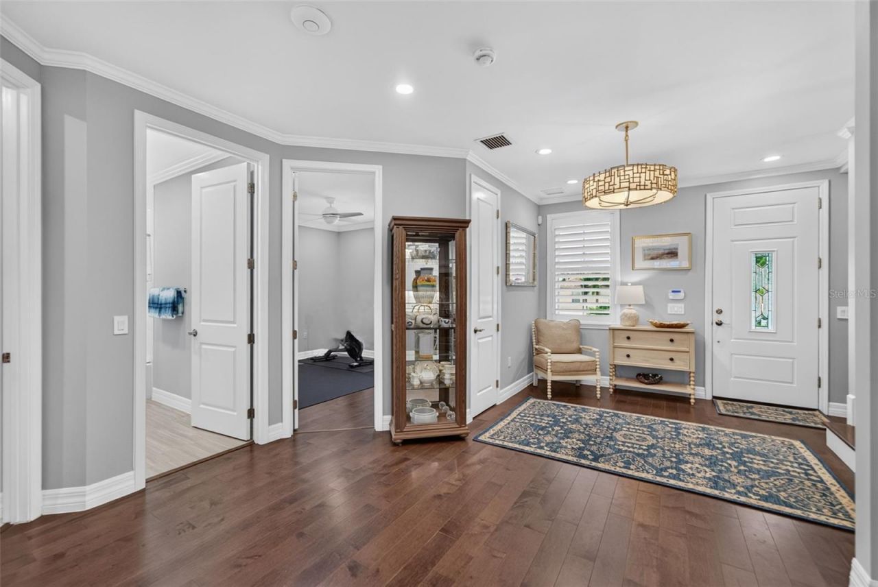 70 Island Circle, Sarasota, FL 34242 Photo