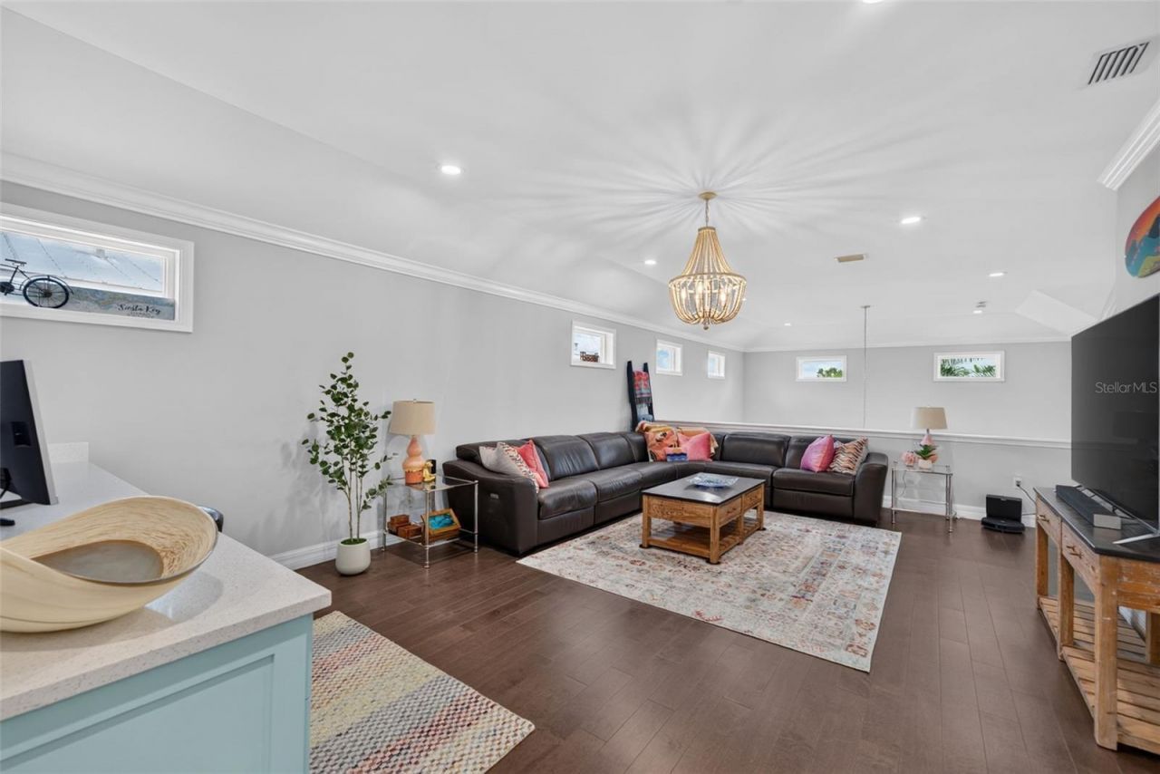 70 Island Circle, Sarasota, FL 34242 Photo