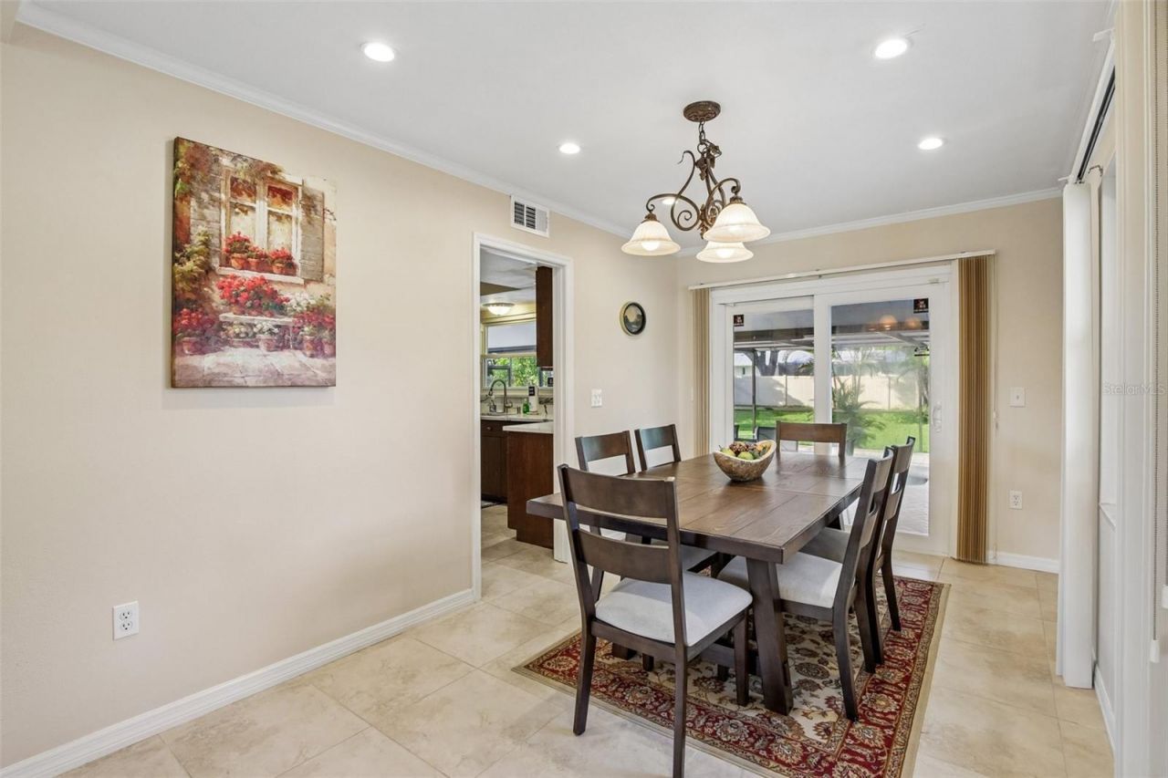 7324 Phillips Street, Sarasota, FL 34243 Photo