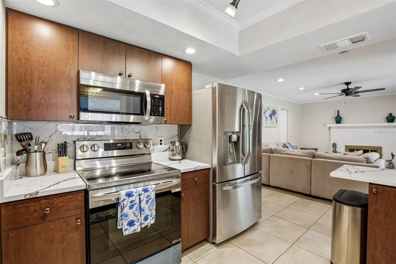 7324 Phillips Street, Sarasota, FL 34243 Photo