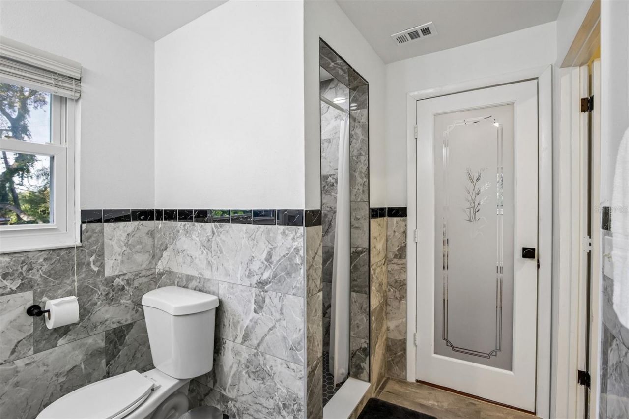 7324 Phillips Street, Sarasota, FL 34243 Photo