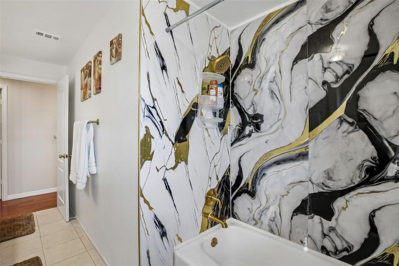 7324 Phillips Street, Sarasota, FL 34243 Photo