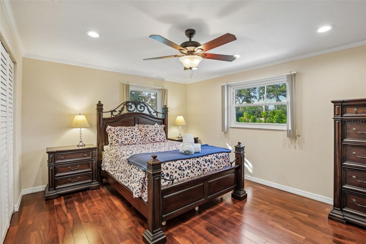 7324 Phillips Street, Sarasota, FL 34243 Photo