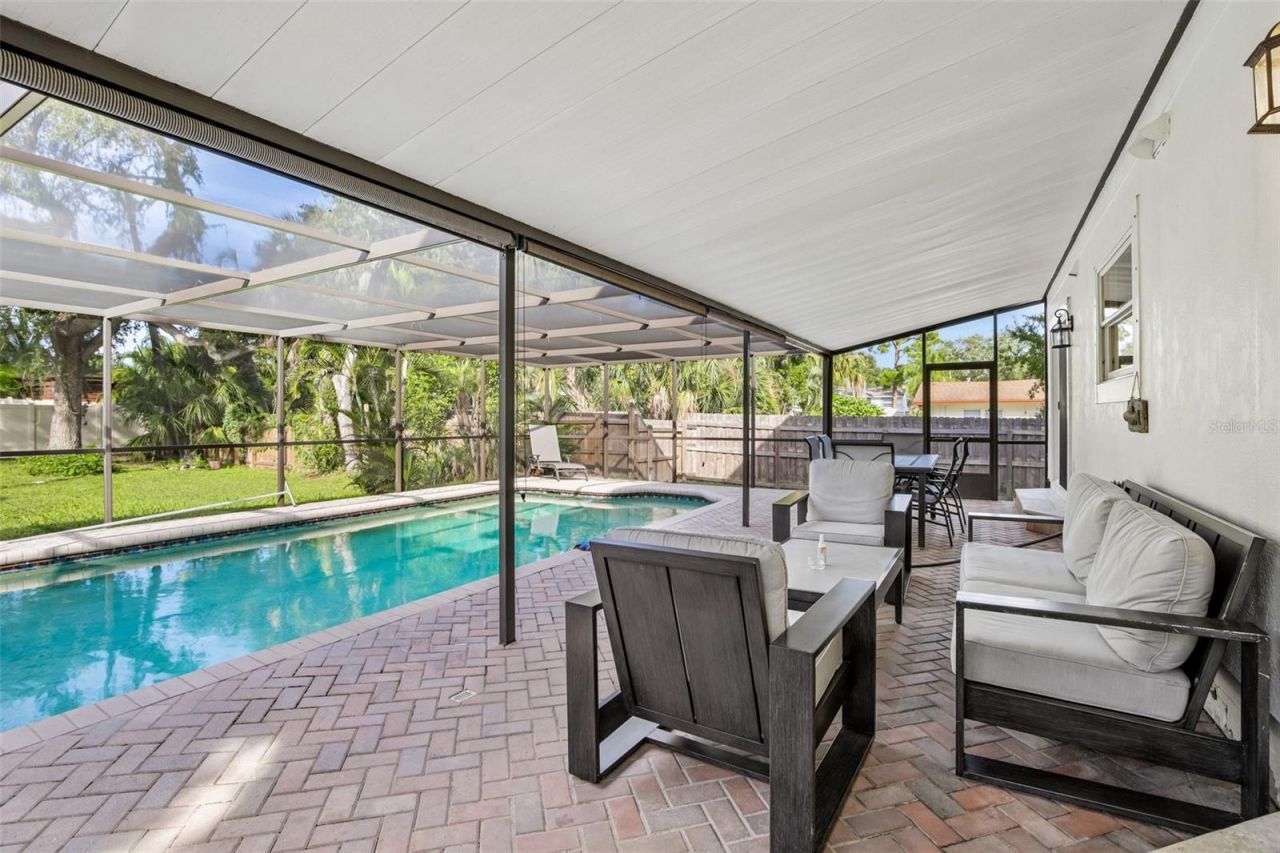 7324 Phillips Street, Sarasota, FL 34243 Photo