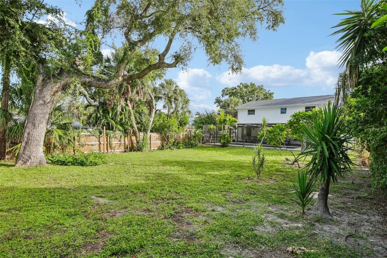 7324 Phillips Street, Sarasota, FL 34243 Photo
