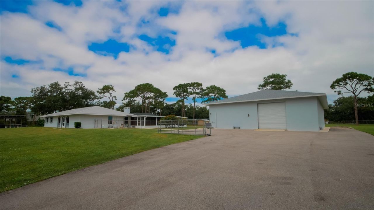 2421 47th Street, Sarasota, FL 34234 Photo