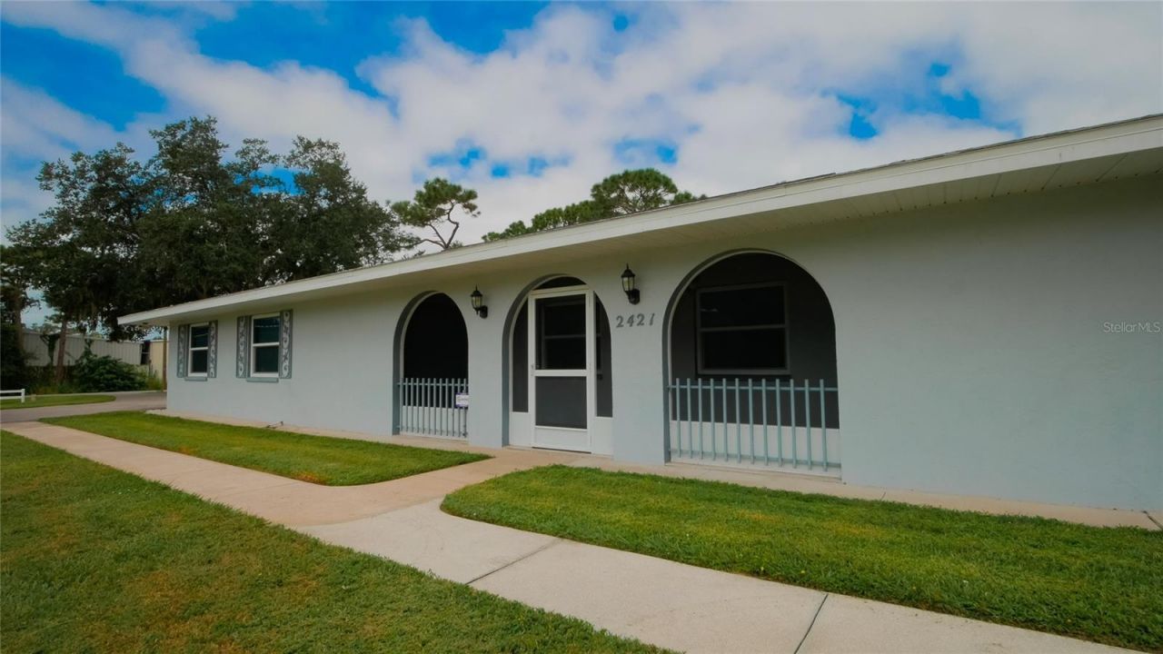 2421 47th Street, Sarasota, FL 34234 Photo