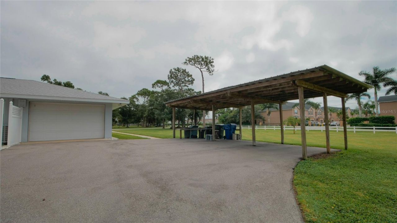 2421 47th Street, Sarasota, FL 34234 Photo
