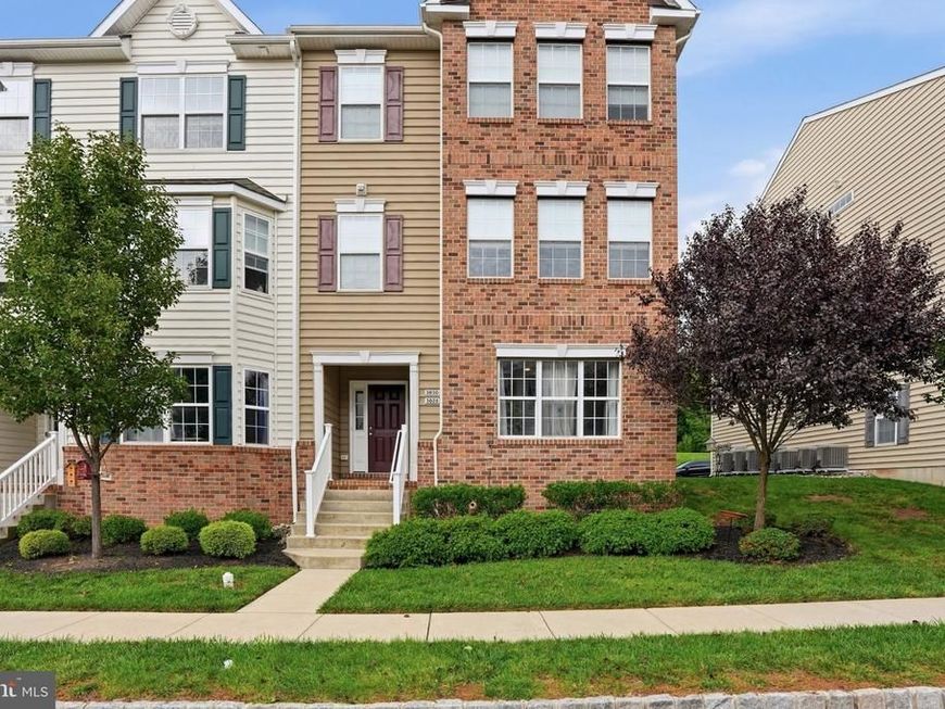 3028 Davenport Way, Unit M123 L, Pennsburg, PA 18073 Main Photo