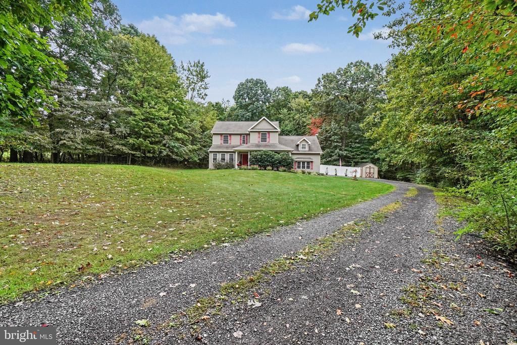 407 CLOUSER HOLLOW ROAD , NEW BLOOMFIELD, PA 17068