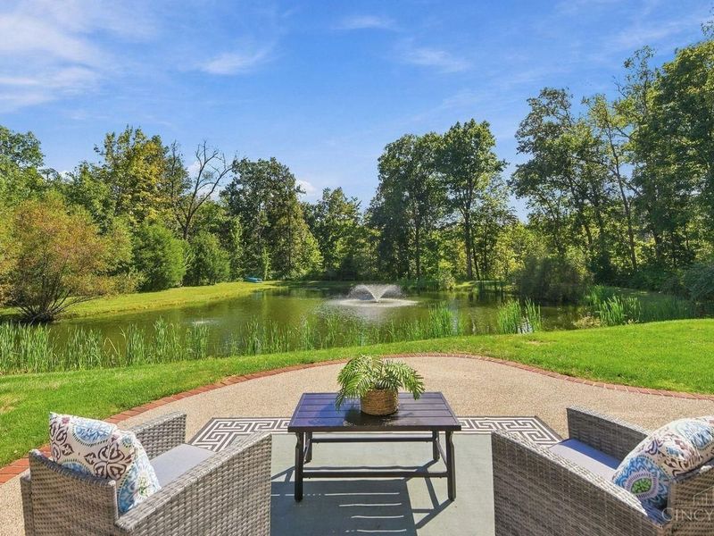 8575 Sleepy Hollow Drive, Indian Hill, OH 45243 Photo 81