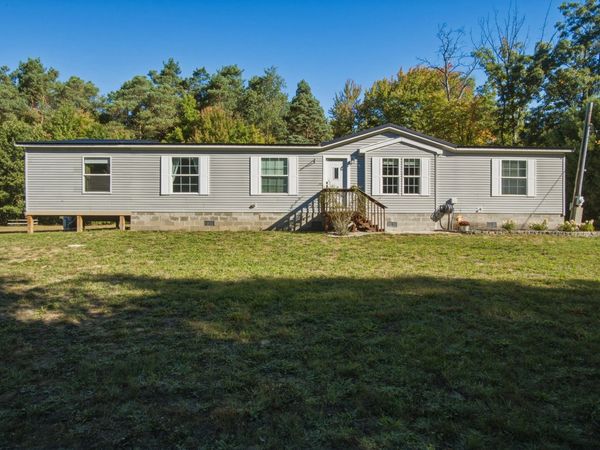 11575 Gordon Road, Newaygo, MI 49337