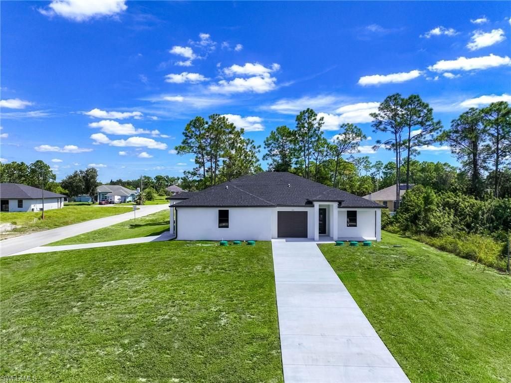 701-703 Homestead Rd S, Lehigh Acres, FL 33974 Photo