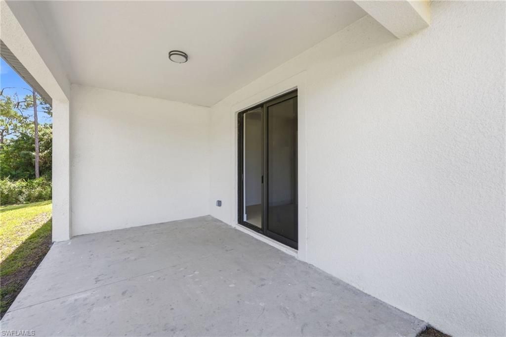 701-703 Homestead Rd S, Lehigh Acres, FL 33974 Photo