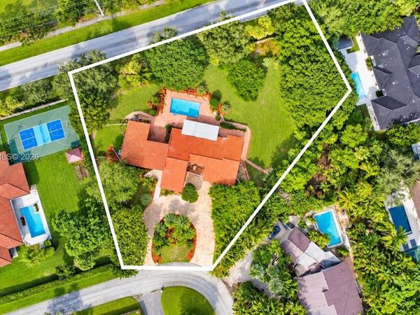 10204 SW 96th Ct, Miami, FL 33176