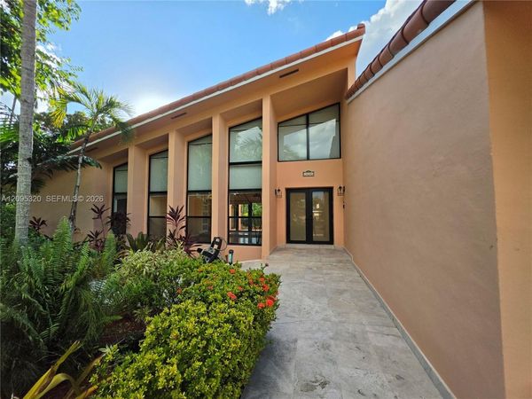 10204 SW 96th Ct, Miami, FL 33176