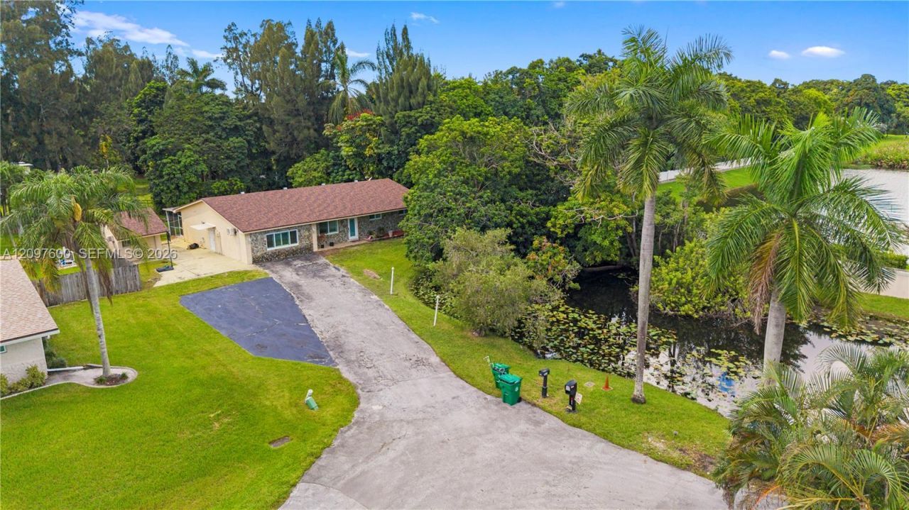 4801 SW 59th Ter , Davie, FL 33314 Photo