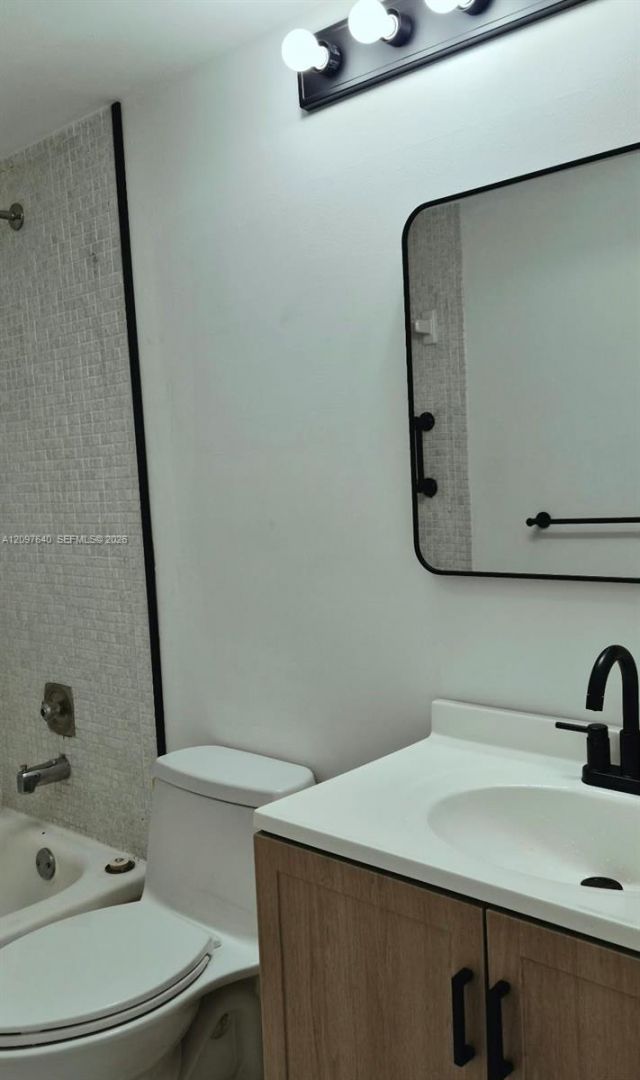 106 Mansfield C , Unit 106, Boca Raton, FL 33434 Photo