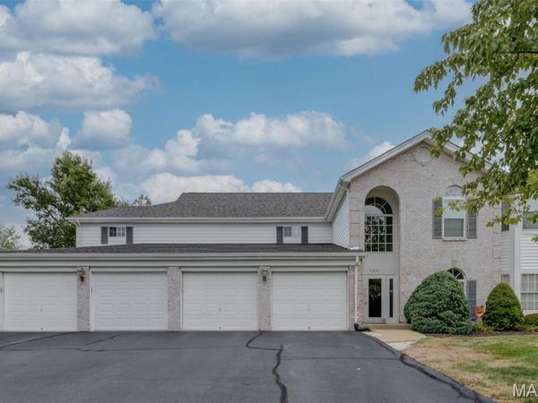 3631 Colonia Place Drive, Unit C, Mehlville, MO 63125