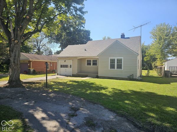 211 Nursery Road , Anderson, IN 46012