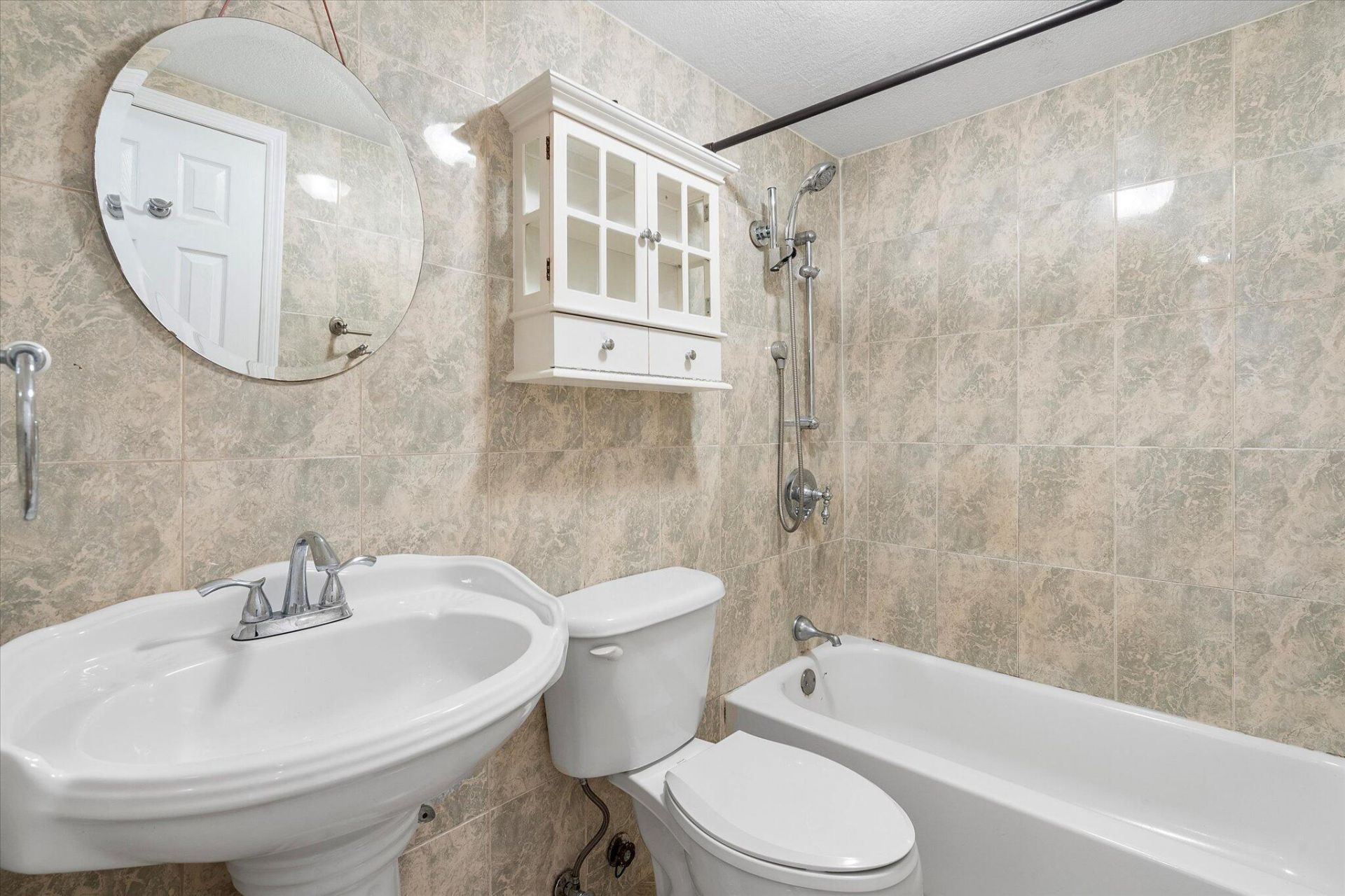 2138 SW 6 Street, Unit 301, Miami, FL 33135 Photo