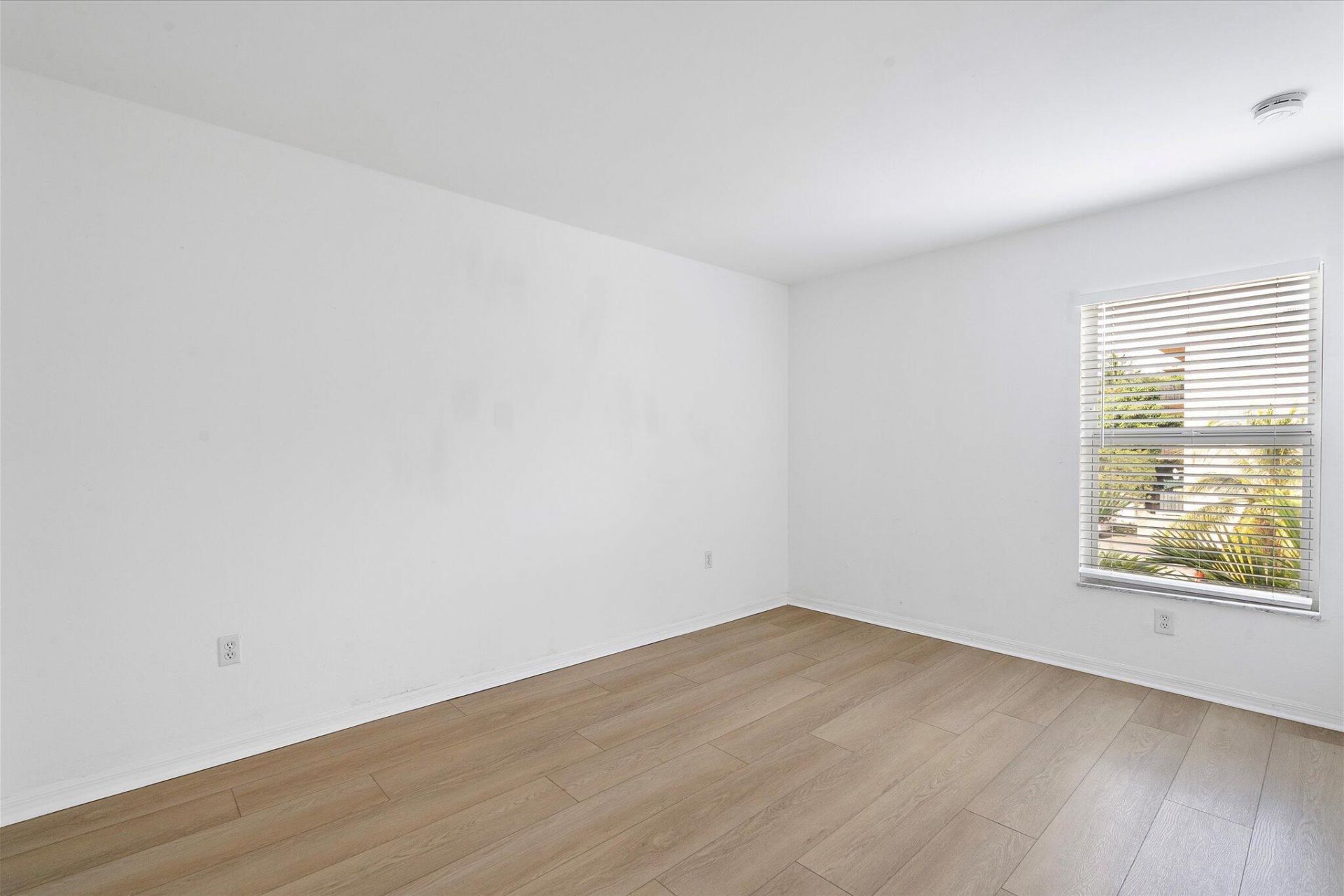 2138 SW 6 Street, Unit 301, Miami, FL 33135 Photo