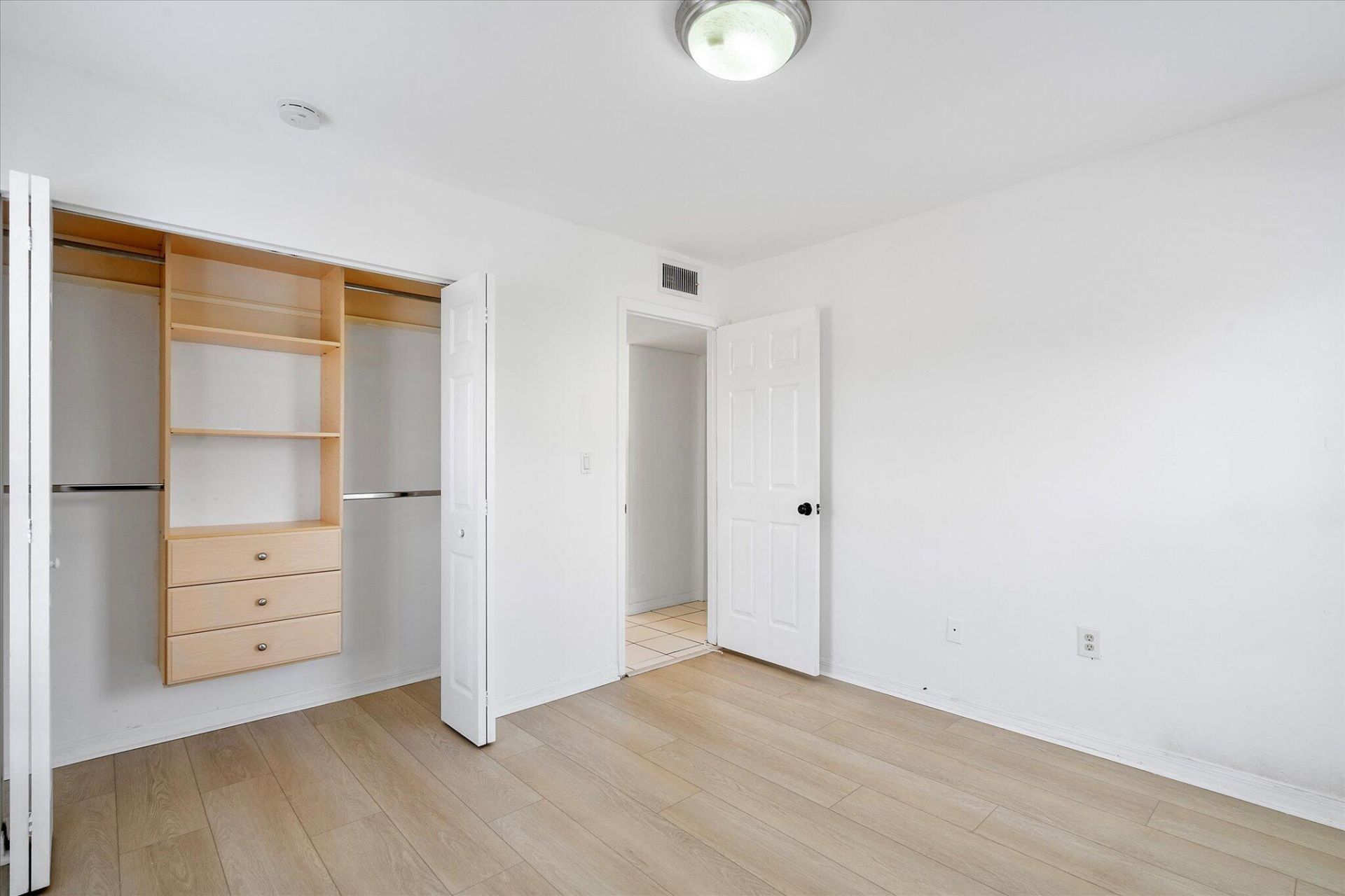 2138 SW 6 Street, Unit 301, Miami, FL 33135 Photo