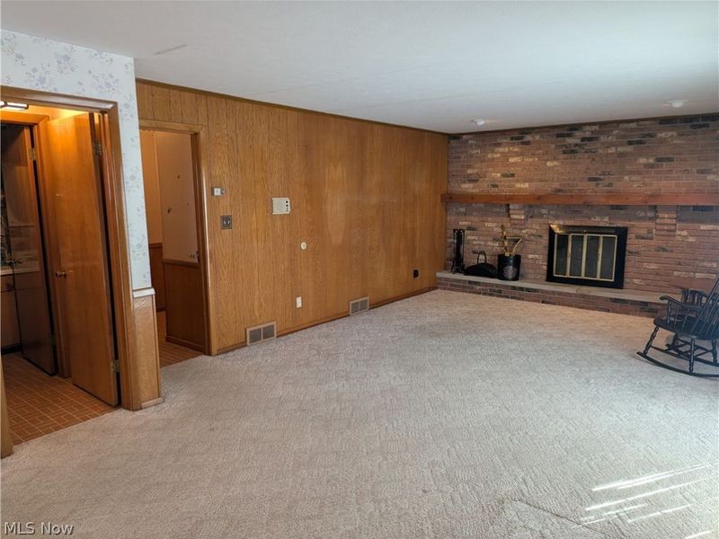 13711 Pineview Court, Middleburg Heights, OH 44130 Photo 10