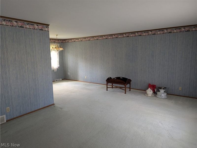 13711 Pineview Court, Middleburg Heights, OH 44130 Photo 8