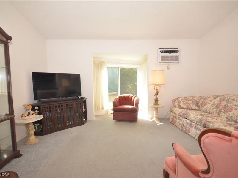 852 Skyside Drive, Clinton, OH 44216 Photo 17