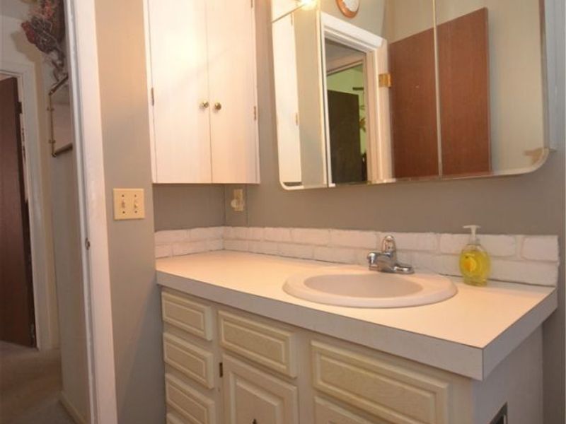852 Skyside Drive, Clinton, OH 44216 Photo 24